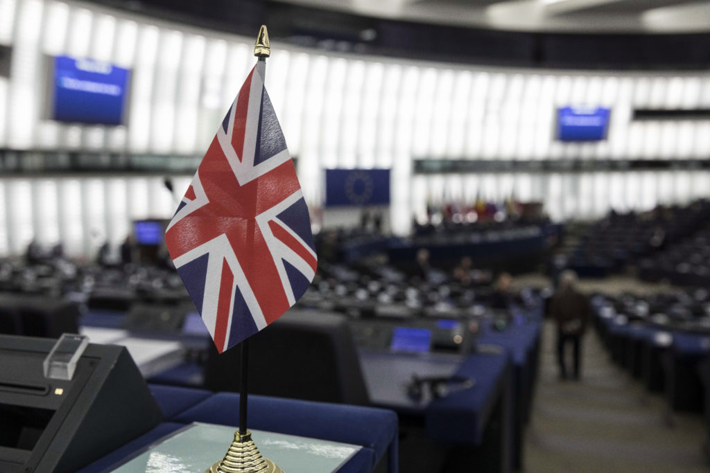 Είναι επίσημο: Αναβολή του Brexit αν δεν υπάρξει συμφωνία Βρετανίας-ΕΕ