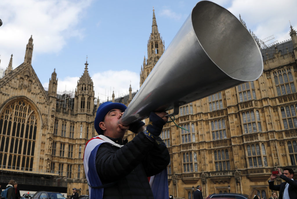 Ο Τζέιμς Κλέβερλι ορίστηκε νέος υφυπουργός Brexit