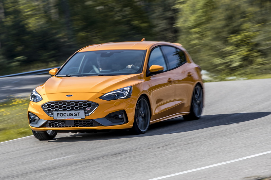 Γρηγορότερο και ισχυρότερο το νέο Ford Focus ST