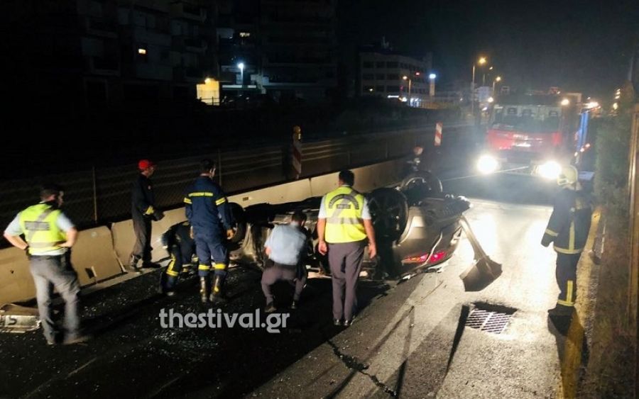 Mα νεκρή και 3 τραυματίες σε σύγκρουση οχημάτων στη Θεσσαλονίκη