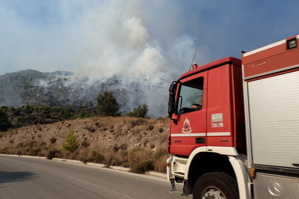 Πυρκαγιά στο Κρυονέρι – Εντοπίστηκε απανθρακωμένο πτώμα