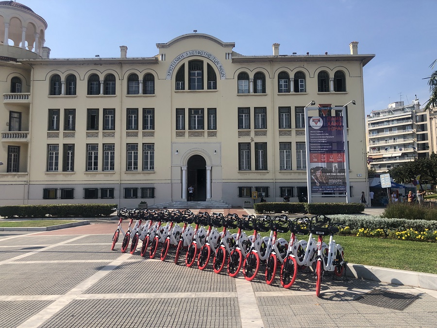 ΗΡΩΝ e-bikes: Ξεκινούν τα έξυπνα, ηλεκτρικώς υποβοηθούμενα, ποδήλατα κοινής χρήσης στη Θεσσαλονίκη