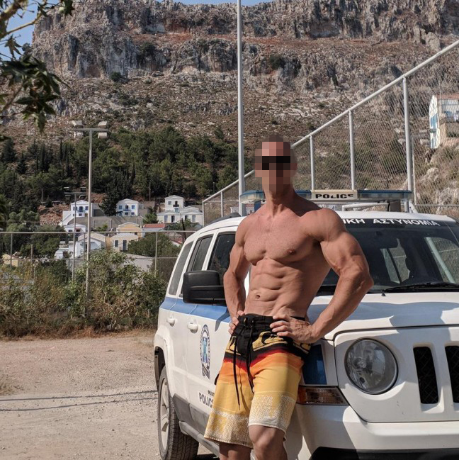 Ομοφοβικός bodybuilder και νταής ο πρωταγωνιστής του βίντεο-σοκ στο Α.Τ Ομόνοιας