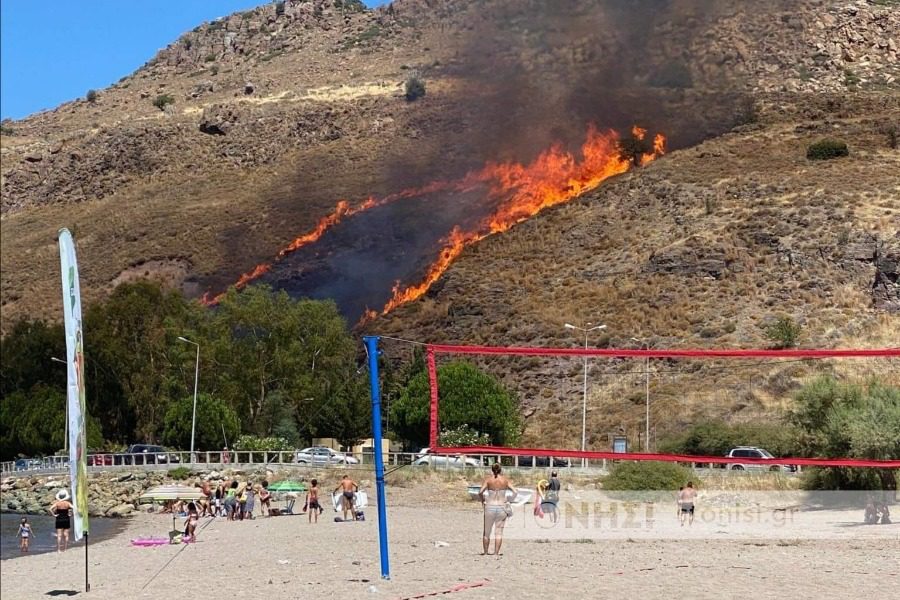 Φωτιά μεταξύ Πέτρας και Μολύβου στη Λέσβο (Videos)