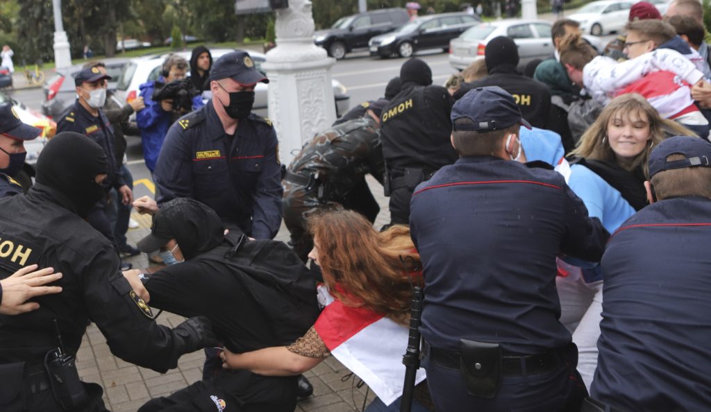 Λευκορωσία: Συνελήφθησαν δημοσιογράφοι που κάλυπταν τις συγκεντρώσεις διαμαρτυρίας