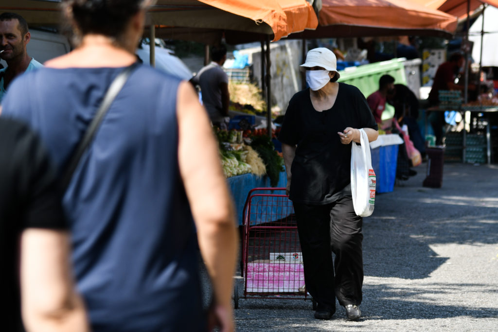 Επιτρέπεται με  όρους η λειτουργία των λαϊκών αγορών σε Χαλκιδική, Χανιά, Λέσβο, Ζάκυνθο, Ηράκλειο, Μύκονο, Πάρο και την Αντίπαρο