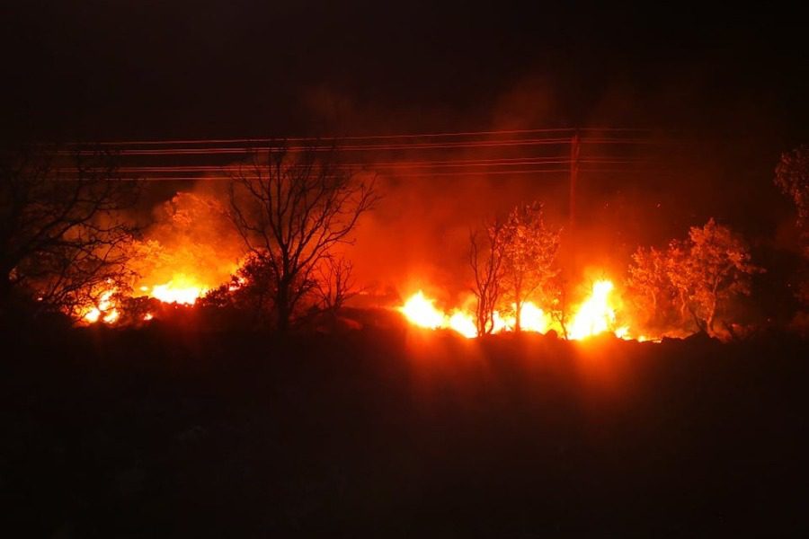 Πυρκαγιά στη Βατούσα της Δυτικής Λέσβου