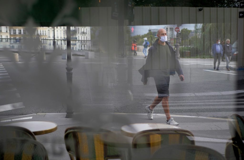 Γαλλία: Πάνω από 20.000 νέα κρούσματα κορονοϊού