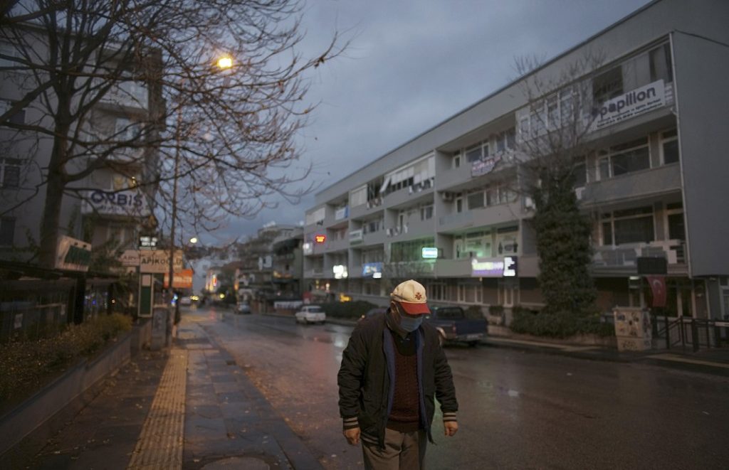 Τουρκία: Αρνητικό ρεκόρ θανάτων από κορονοϊό – 235 το τελευταίο 24ωρο