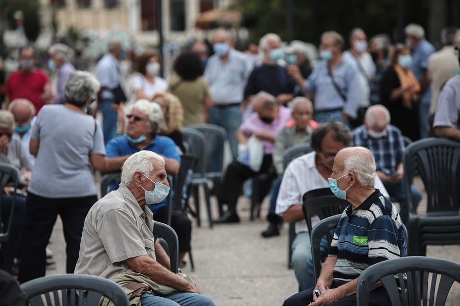 Υπο-σύνταξη 360-384 ευρώ για όσους περιμένουν να συνταξιοδοτηθούν