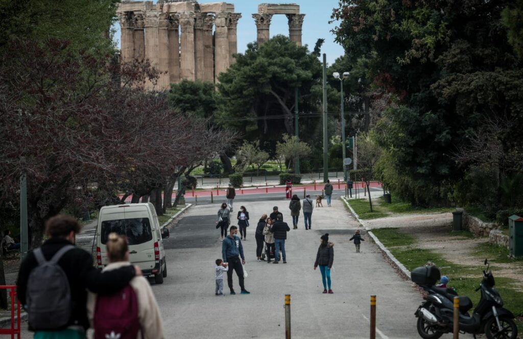 Κορονοϊός: Οι τάσεις του ιικού φορτίου στη χώρα – Που καταγράφεται αύξηση