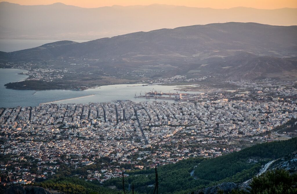 Κορονοϊός: Έντονη ανησυχία από την αύξηση του ιικού φορτίου σε Βόλο, Ξάνθη και Θεσσαλονίκη