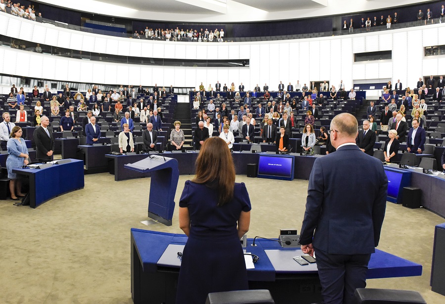 Ευρωκοινοβούλιο: Ενός λεπτού σιγή για την τραγωδία στο Μάτι