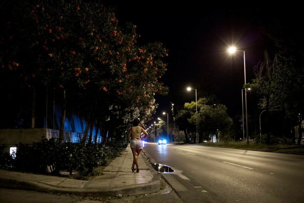 Πώς η οικονομική κρίση έχει επηρεάσει την πορνεία στην Ελλάδα