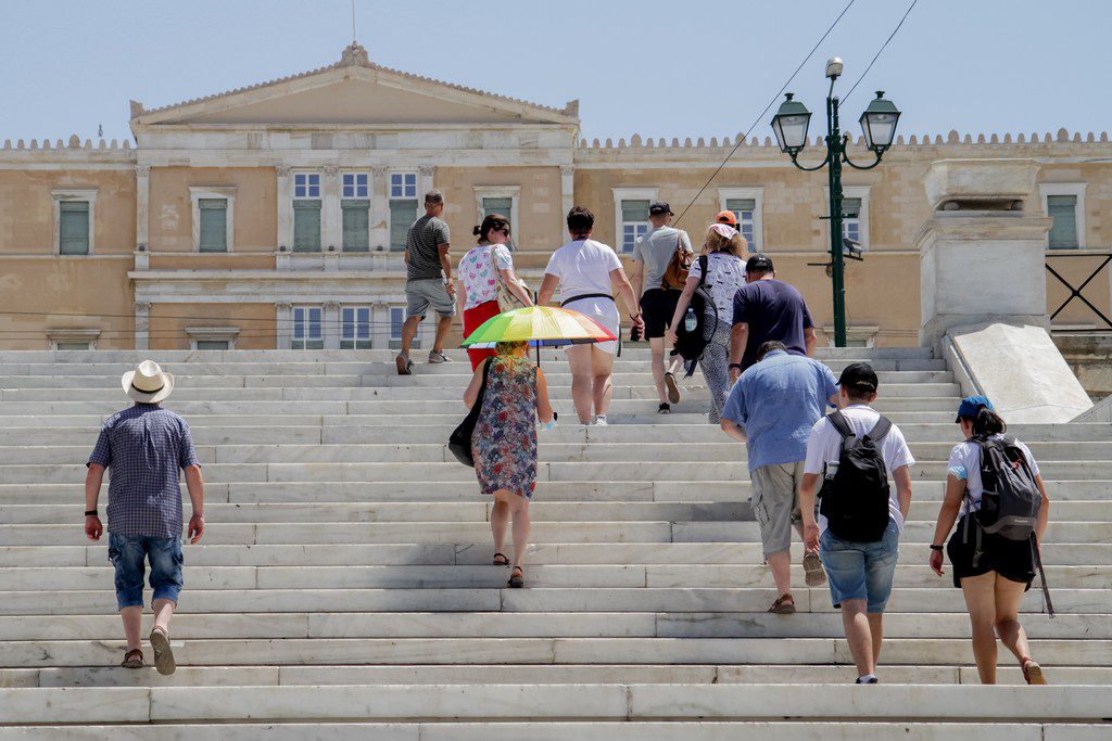 Γενικά αίθριος καιρός την Κυριακή – Που αναμένονται βροχές