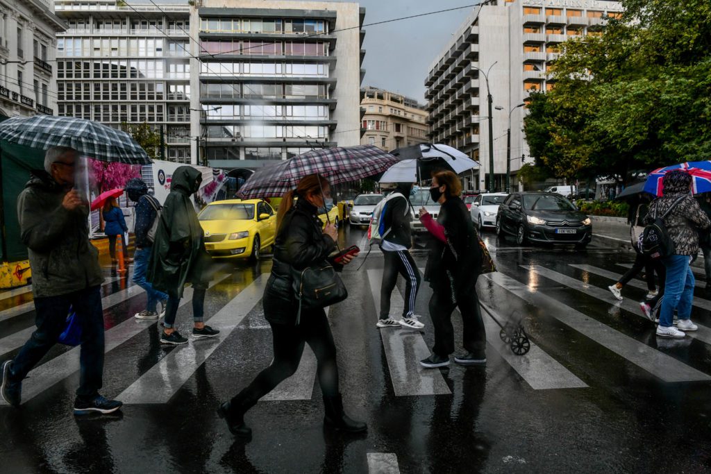 Κακοκαιρία «Μπάλλος»: Νέα προβλήματα στην Αττική –  Ξανά ποτάμια οι δρόμοι