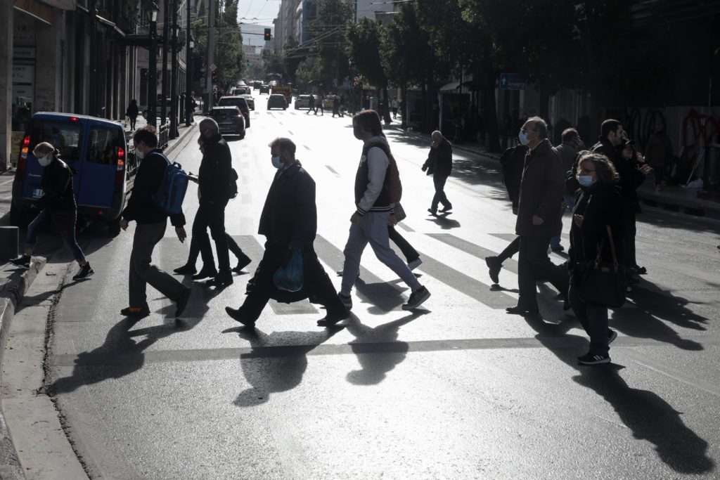 Τζανάκης: Μπορεί σε μια ημέρα να δούμε 10.000-11.000 κρούσματα