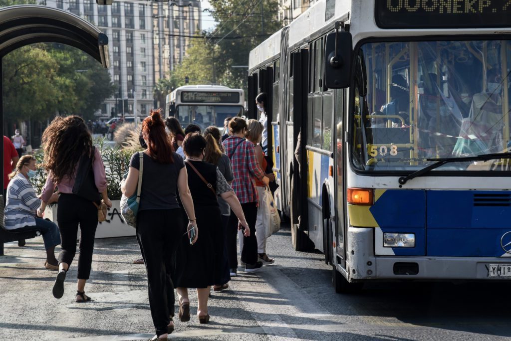 Καλλιθέα: 17χρονη δέχθηκε σεξουαλική παρενόχληση σε λεωφορείο