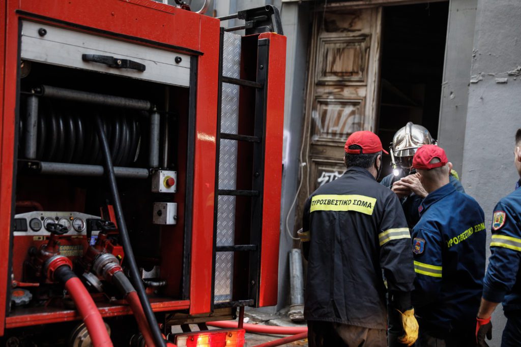 Βύρωνας: Νεκρός 47χρονος από πυρκαγιά σε διαμέρισμα
