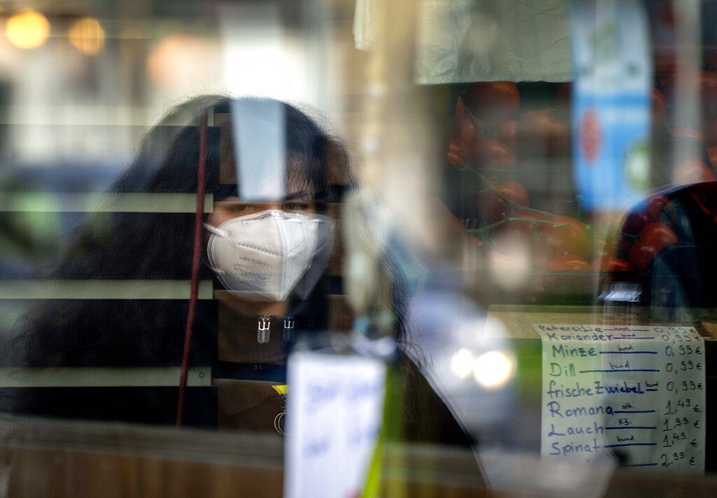 Γερμανία – Κορονοϊός: Μόνο η χρήση μάσκας και η διενέργεια τεστ θα επιβάλλονται μετά τις 20 Μαρτίου