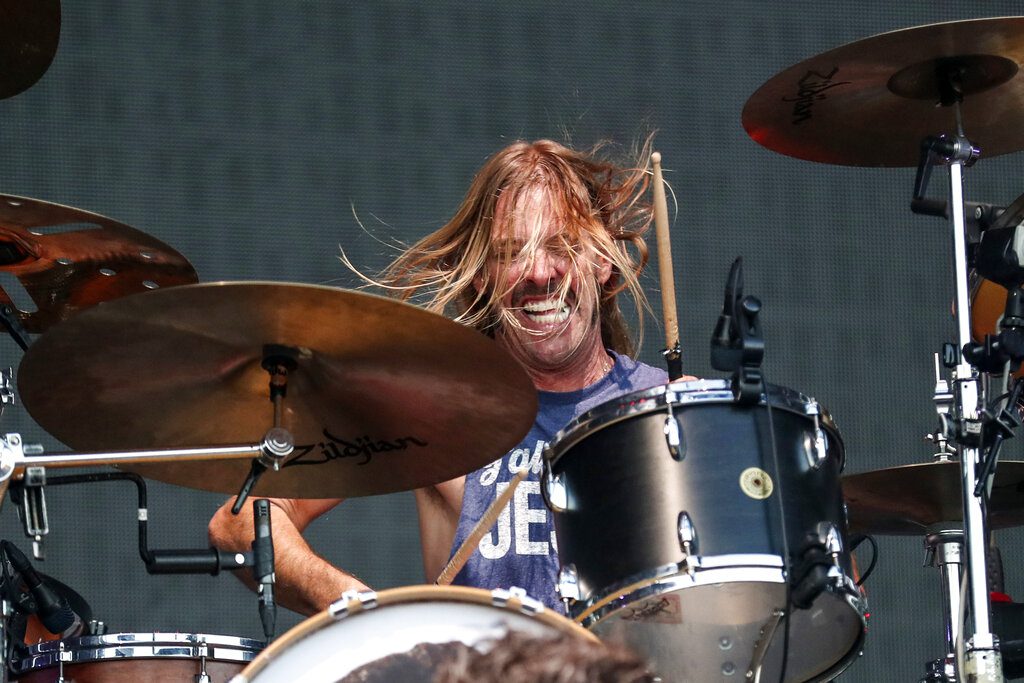 ΗΠΑ: Πέθανε ο ντράμερ των Foo Fighters, Τέιλορ Χόκινς