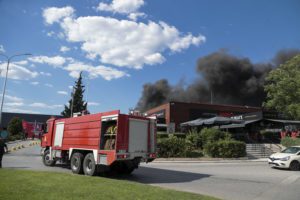 Πυρκαγιά σε χώρο εργοστασίου στα Οινόφυτα