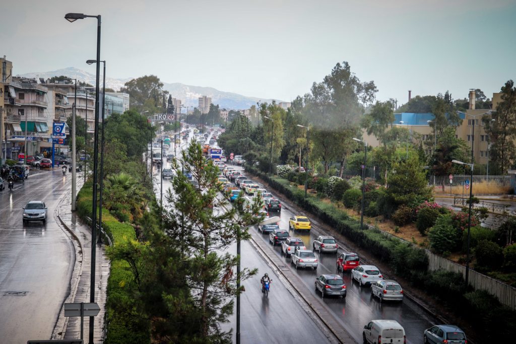 Μεγάλη καραμπόλα στη Λεωφόρο Κατεχάκη