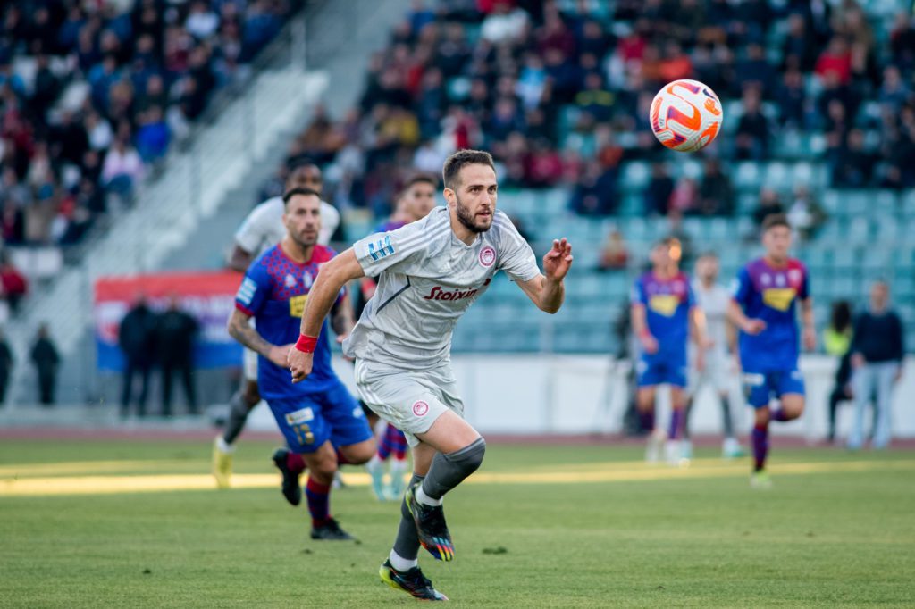 Super League: Ανετη νίκη 4-0 του Ολυμπιακού στο Βόλο