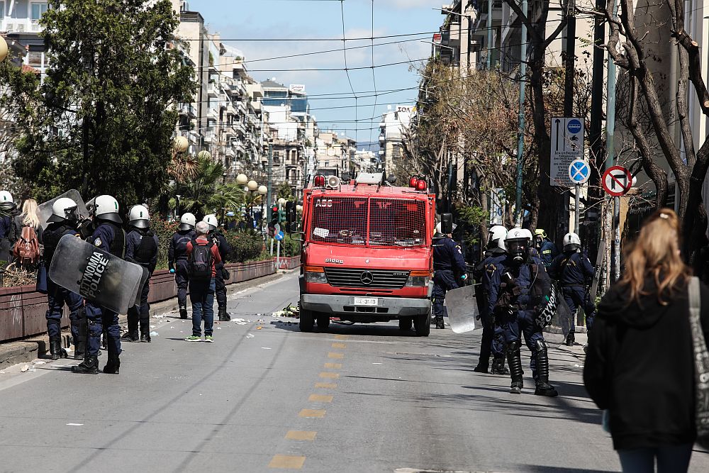 Καλλιακμάνης για ΑΣΟΕΕ: «Υπήρχε εντολή να μην περάσει το περιπολικό – Και εγώ θα πυροβολούσα αν με είχαν εγκλωβίσει»