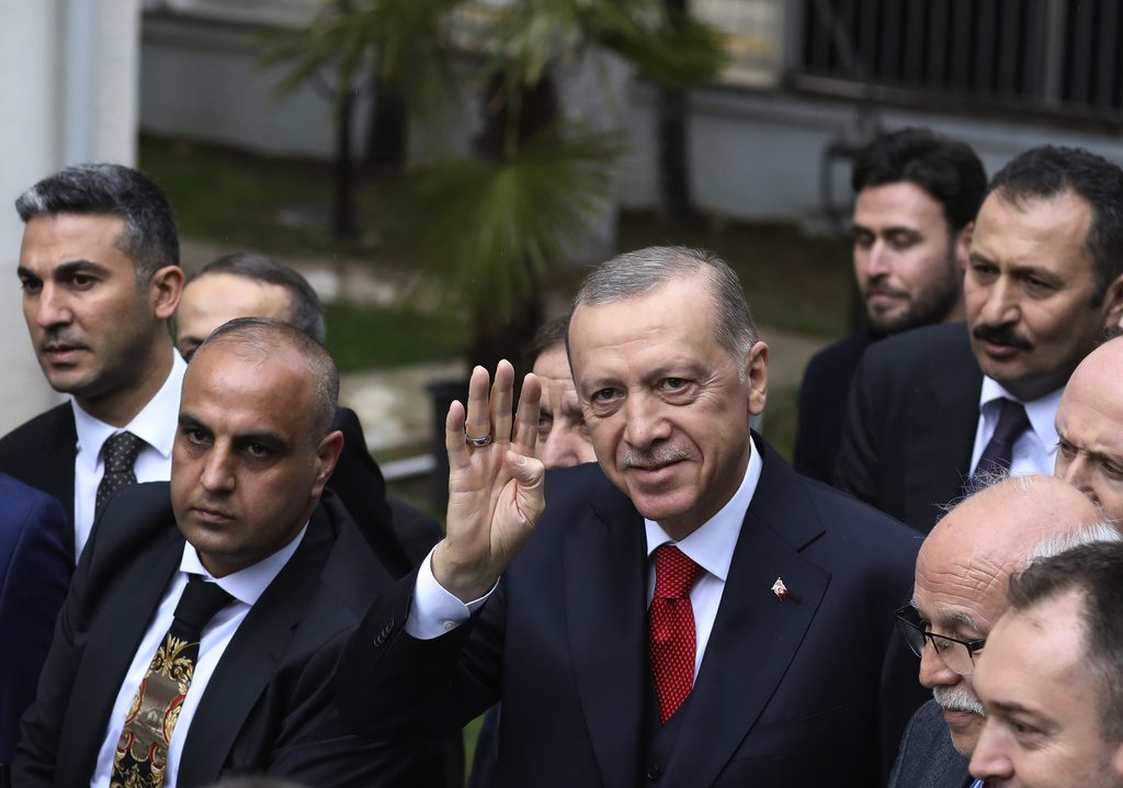 Politico: Οι πιο κρίσιμες για την Ευρώπη το 2023 οι τουρκικές εκλογές