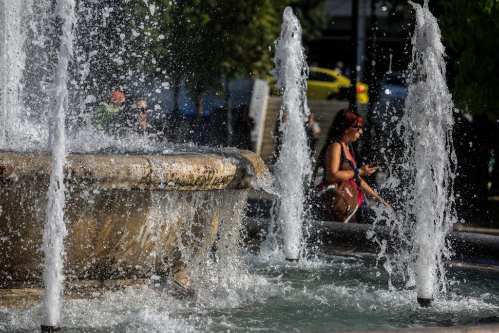 Καύσωνας «Κλέων»: Καμίνι η χώρα την Παρασκευή – Πάνω από 44 βαθμοί στη Θήβα