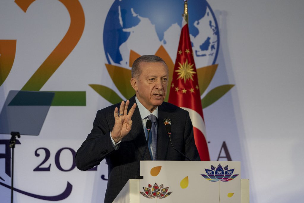 Τουρκία: Νέο «φρένο» Ερντογάν στην είσοδο της Σουηδίας στο ΝΑΤΟ