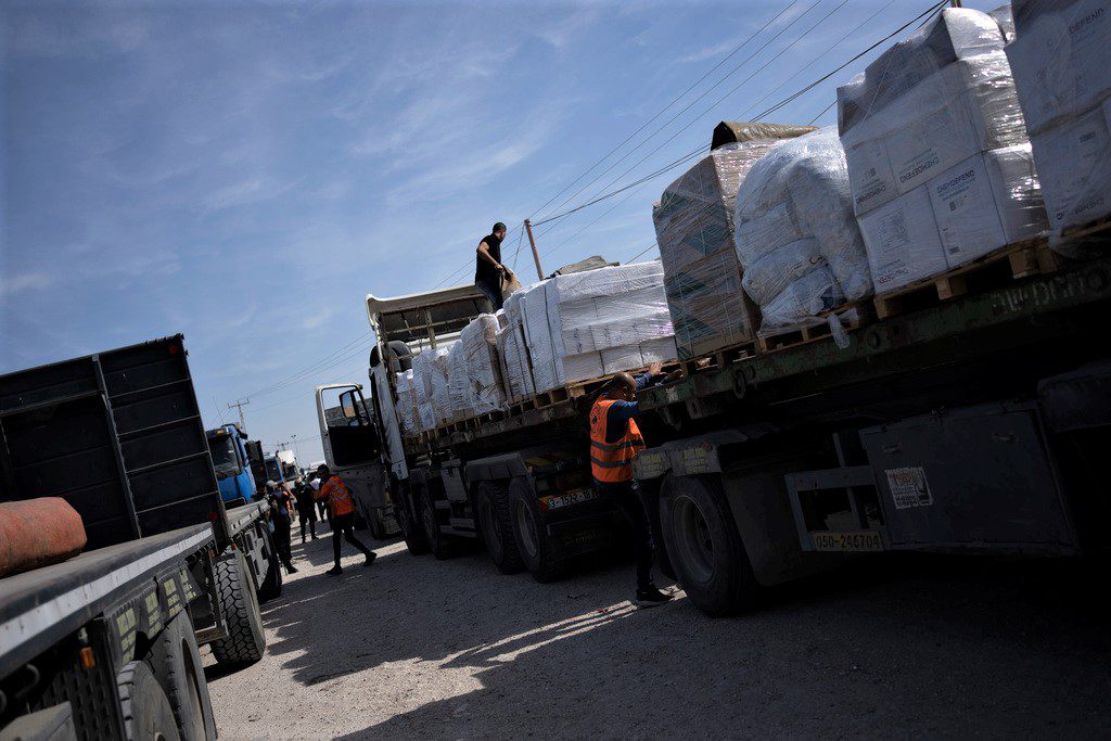 Μέση Ανατολή: Το Ισραήλ δηλώνει πως θα επιτρέψει μεγάλη ανθρωπιστική βοήθεια τις επόμενες μέρες