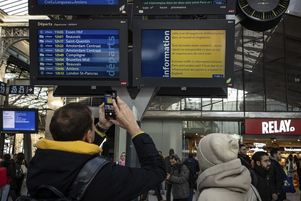 Βρετανία – Eurostar: Πολλές ακυρώσεις δρομολογίων λόγω πλημμύρας σε σιδηροδρομικές γραμμές