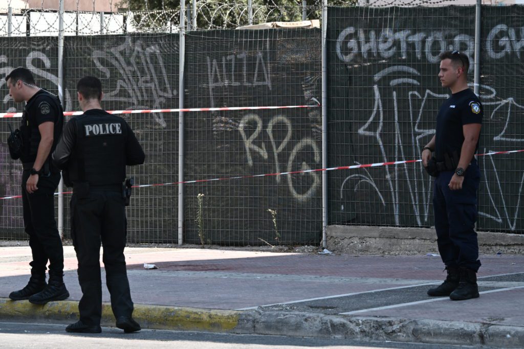 Κολωνός: Πυροβολισμοί στη Λένορμαν