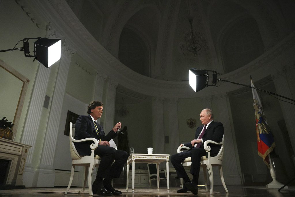 Συνέντευξη Πούτιν στον Κάρλσον: «Βέλη» προς τη CIA για τον Nord Stream – Ποια ήταν η πρώτη ερώτηση (Video)