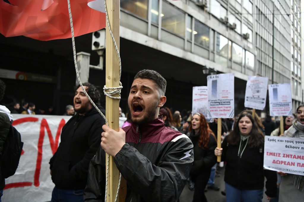 Students: “We will sink Athens” – On Friday, inside and outside Parliament, the climax for private universities
 – 2024-03-08 17:01:03