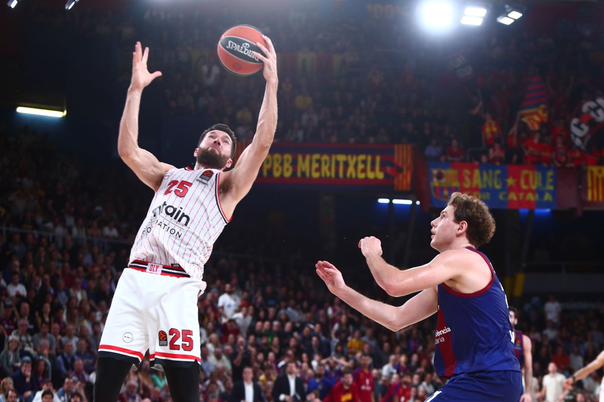 Barcelona-Olympiaco 77-69: Tied, but bet at home
 – 2024-04-26 23:06:13