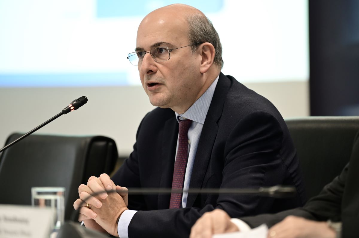 “No” to the discount of the VAT on meals, says Hatzidakis – “They do not need to hit accuracy”, replies Nikos Pappas
 – 2024-05-22 08:18:54