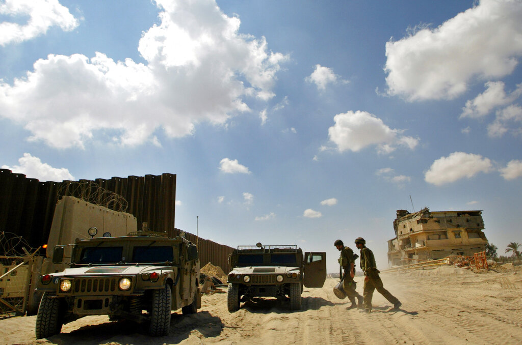 Ο ισραηλινός στρατός ελέγχει πλήρως τα σύνορα Γάζας-Αιγύπτου, τον έως τώρα ουδέτερο Διάδρομο της Φιλαδέλφειας
