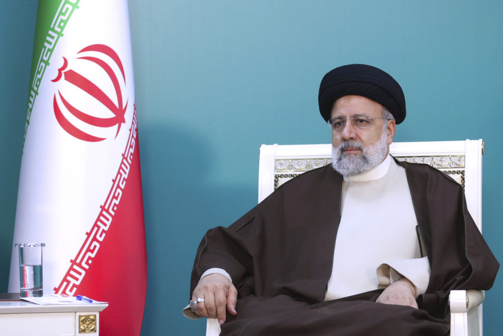 Σοκ στο Ιράν: Νεκρός ο πρόεδρος Εμπραχίμ Ραϊσί σύμφωνα με ιρανικά ΜΜΕ – «Ουδεμία ένδειξη για επιζώντες», λέει η κρατική τηλεόραση
