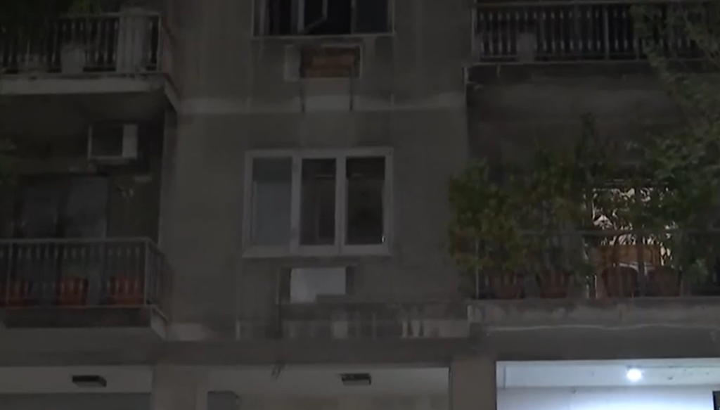 Φωτιά σε διαμέρισμα στο κέντρο της Αθήνας – Νεκρά δύο αδέρφια (Video)