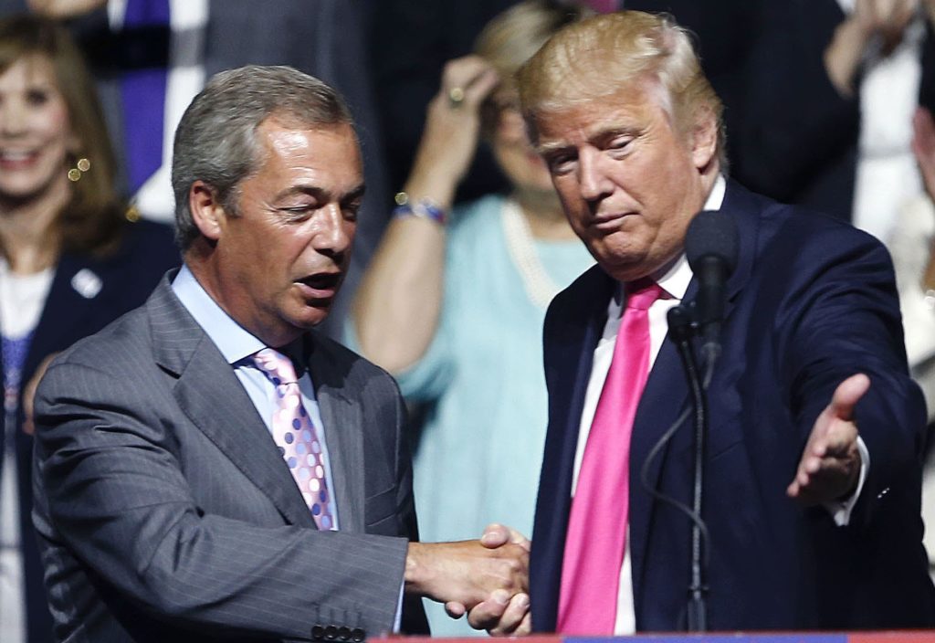 Χέρι – χέρι Τραμπ και Φάρατζ; Τι ετοιμάζει ο υπέρμαχος του Brexit και ο εκ νέου υποψήφιος πρόεδρος των ΗΠΑ