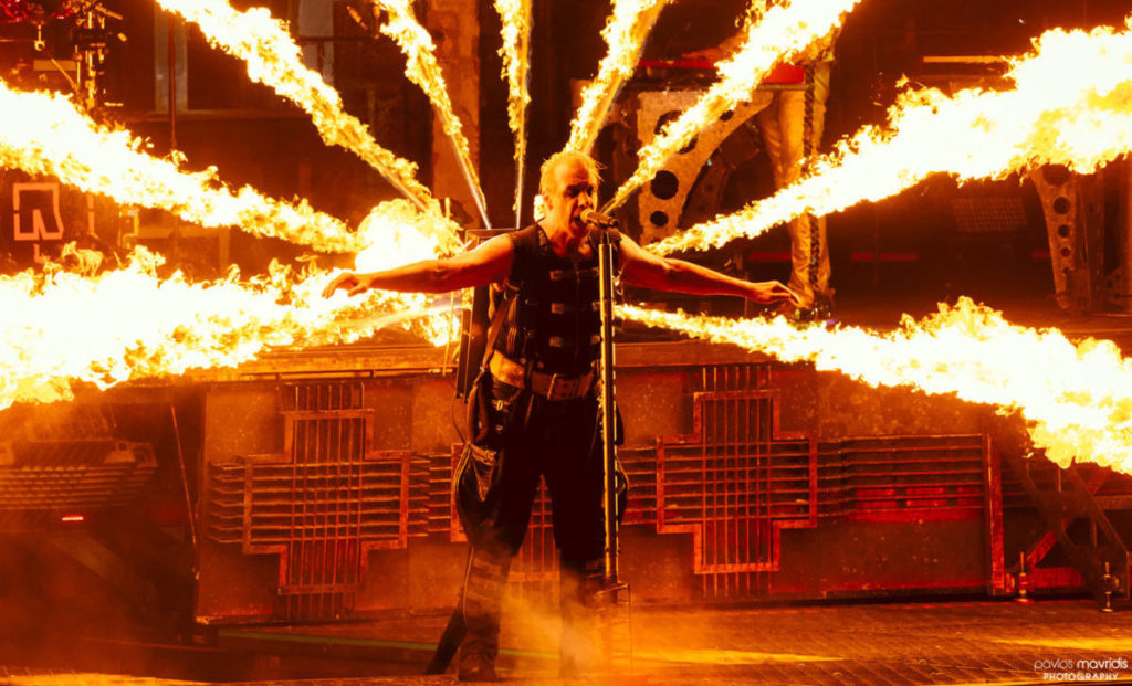 Οι Rammstein και ο χορός της φωτιάς (φωτορεπορτάζ)