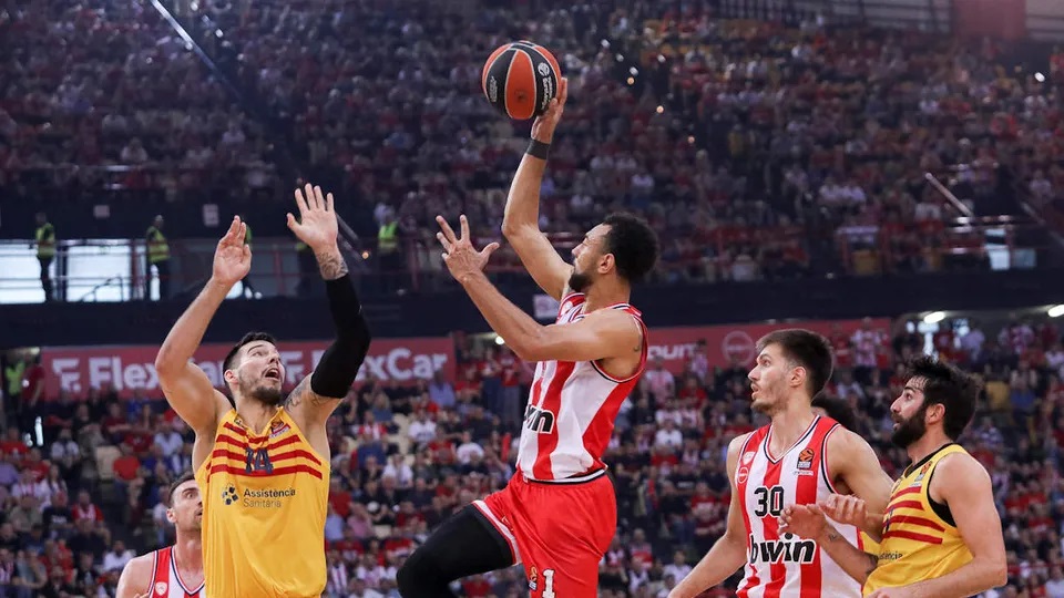 Olympic – Barcelona 92-58: Red party and… date in Spain (Videos)
 – 2024-05-03 16:58:39