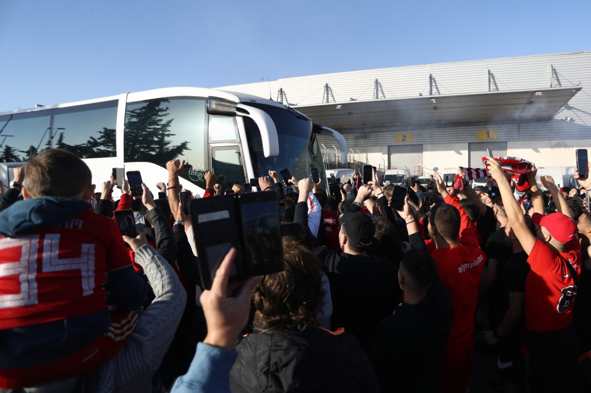 Olympiacos: “Bring us the European” – God-awful reception of the mission at the airport (Photos)
 – 2024-05-03 11:49:27