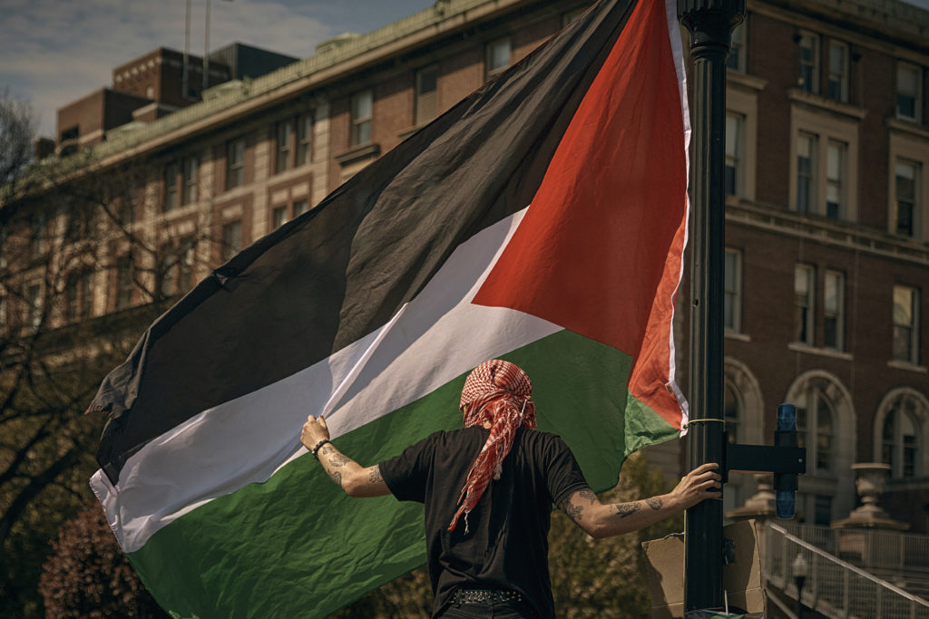 Αντίστροφη μέτρηση για την αναγνώριση του κράτους της Παλαιστίνης από τρεις χώρες – Αντίποινα από το Ισραήλ