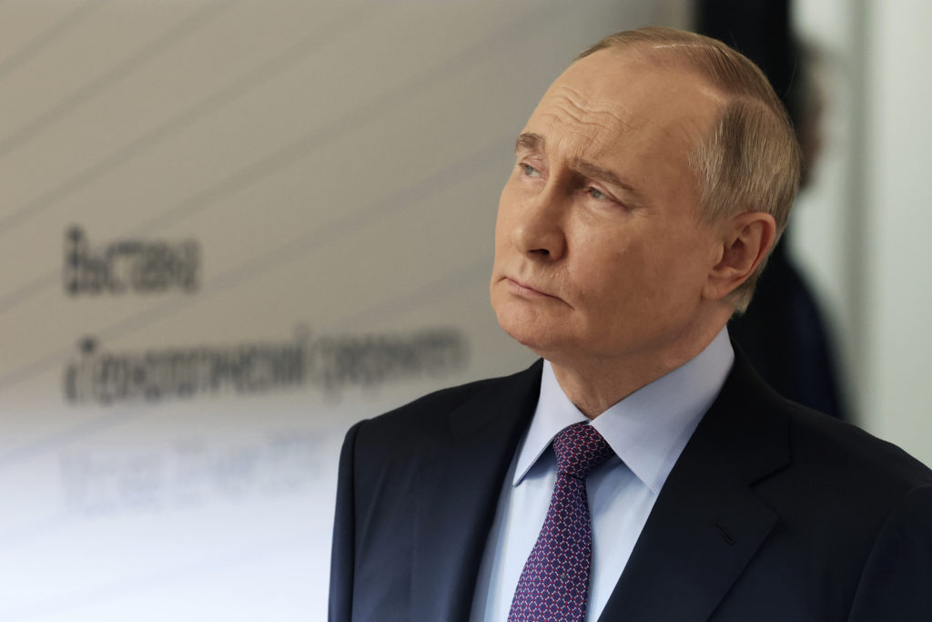Reuters: «Έτοιμος για εκεχειρία ο Πούτιν – Με σύνορα στα τωρινά πολεμικά μέτωπα»