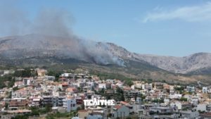 Χίος: Καίγεται δασική έκταση στη Ρεστά &#8211; Ήχησε το 112 (LIVE)