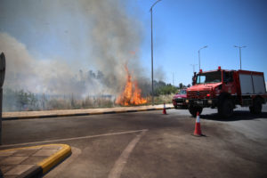 Λάρισα: Φωτιά τώρα στις Εργατικές Κατοικίες Αγίου Θωμά &#8211; Μήνυμα του 112 (Photos &#8211; Video)